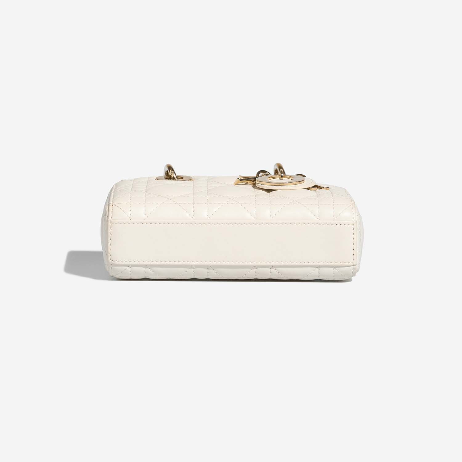 Dior LadyD-Joy Micro Cream Bottom  | Sell your designer bag on Saclab.com