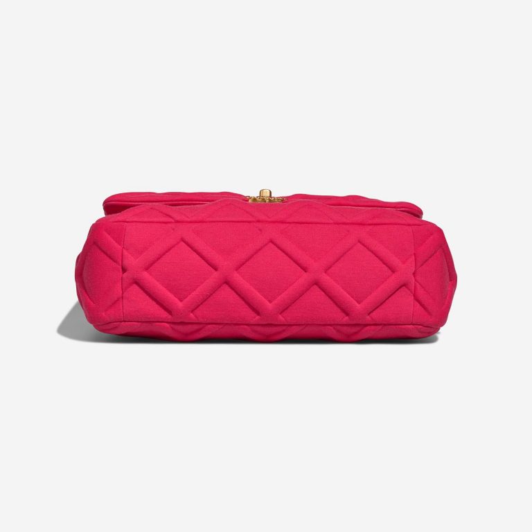 Chanel 19 MaxiFlapBag HotPink Bottom  | Sell your designer bag on Saclab.com