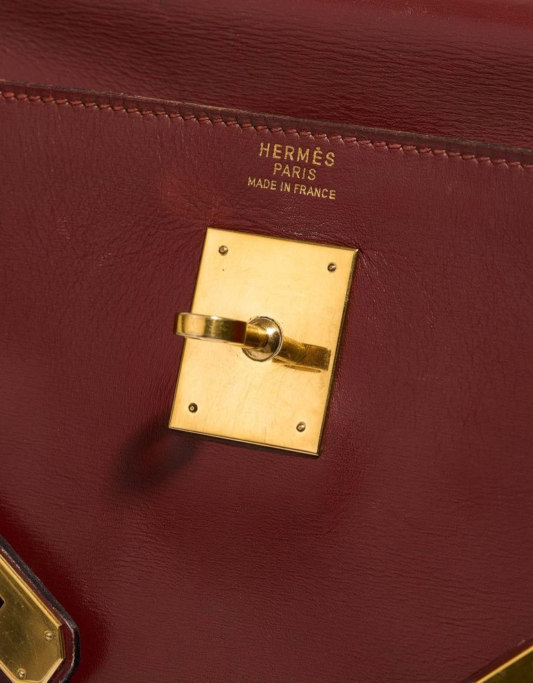 Hermès Kelly 32 RougeH Logo  | Sell your designer bag on Saclab.com