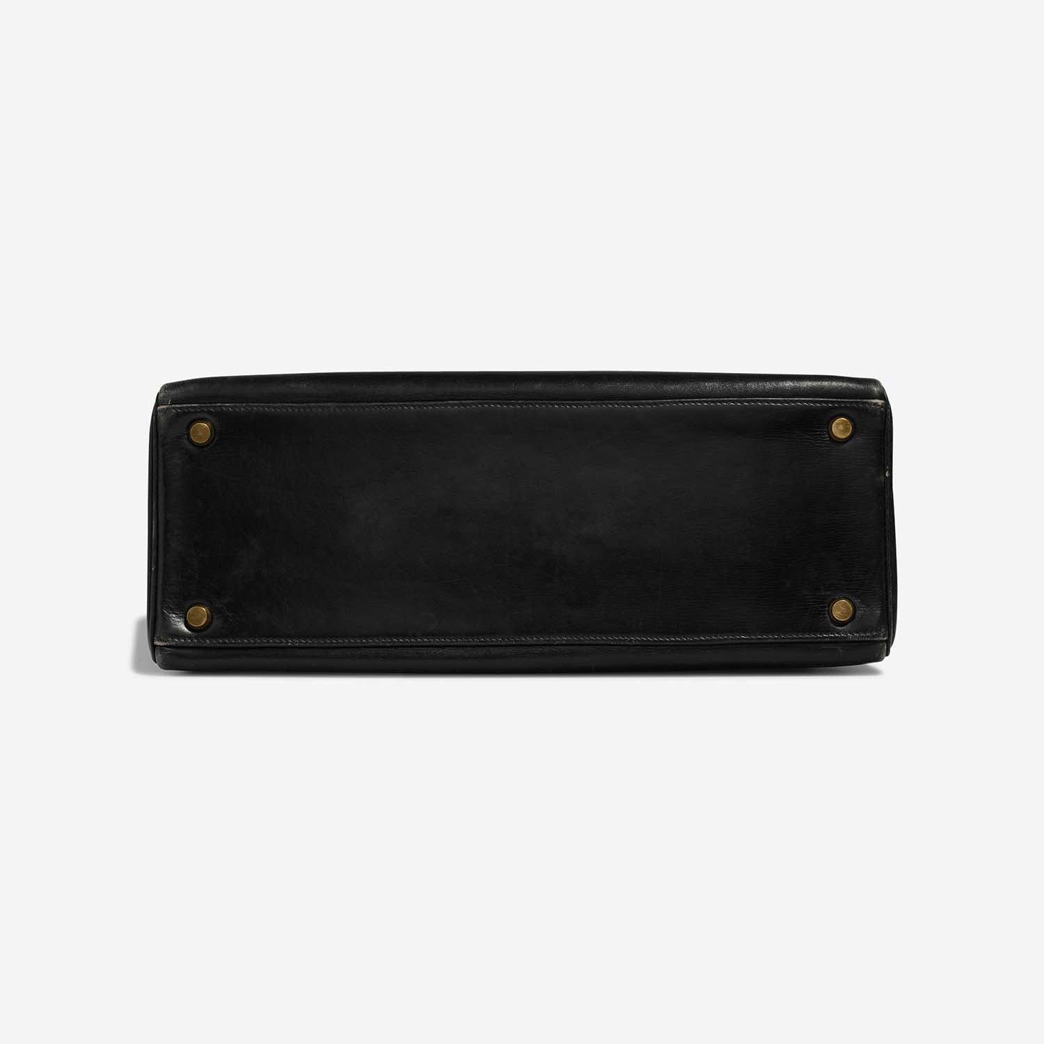 Hermès Kelly 32 Black Bottom  | Sell your designer bag on Saclab.com