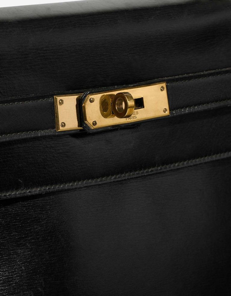 Hermès Kelly 32 Black Closing System  | Sell your designer bag on Saclab.com