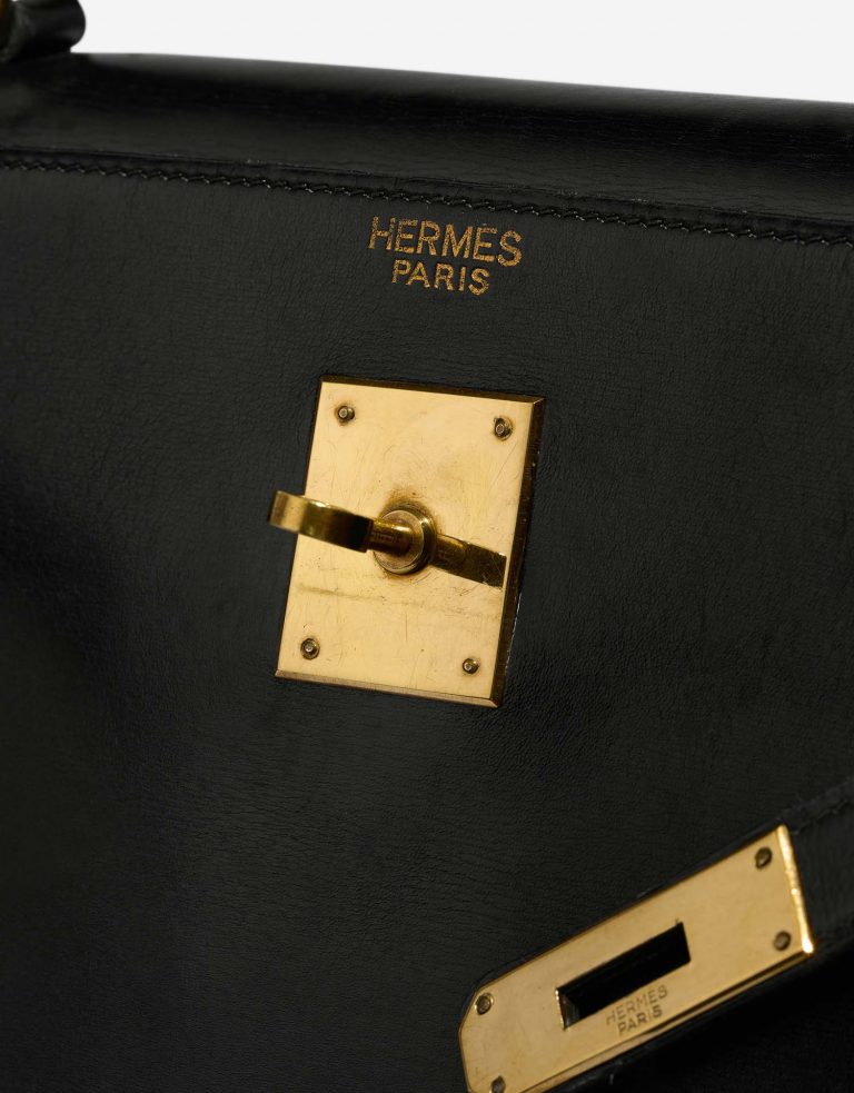 Hermès Kelly 32 Black Logo  | Sell your designer bag on Saclab.com