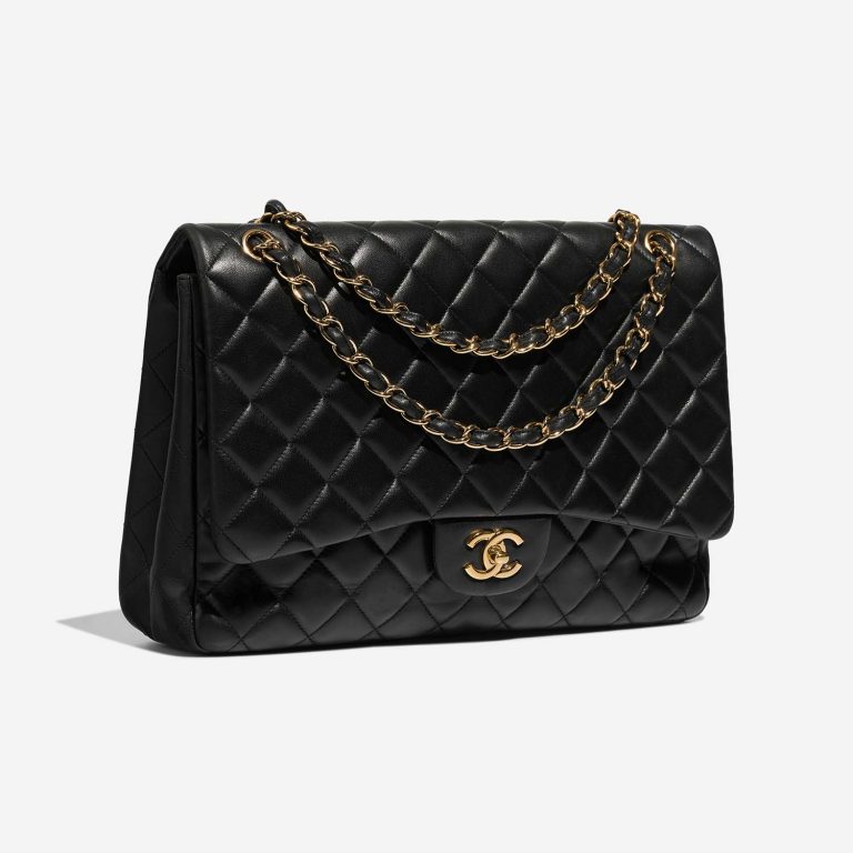 Chanel Timeless Maxi Black Side Front | Vendez votre sac de créateur sur Saclab.com