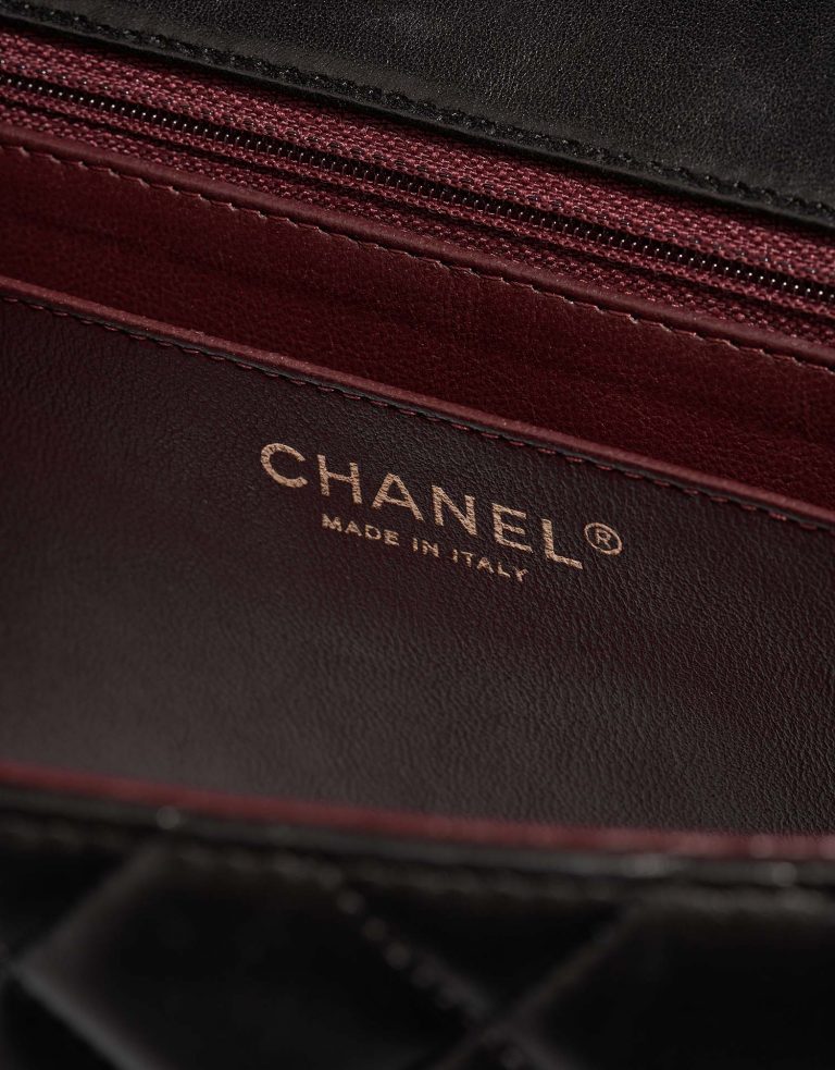 Chanel Timeless Maxi Black Logo | Vendez votre sac de créateur sur Saclab.com