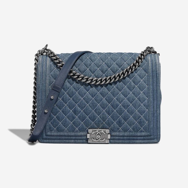 Chanel Boy Large Blue Front  S | Sell your designer bag on Saclab.com