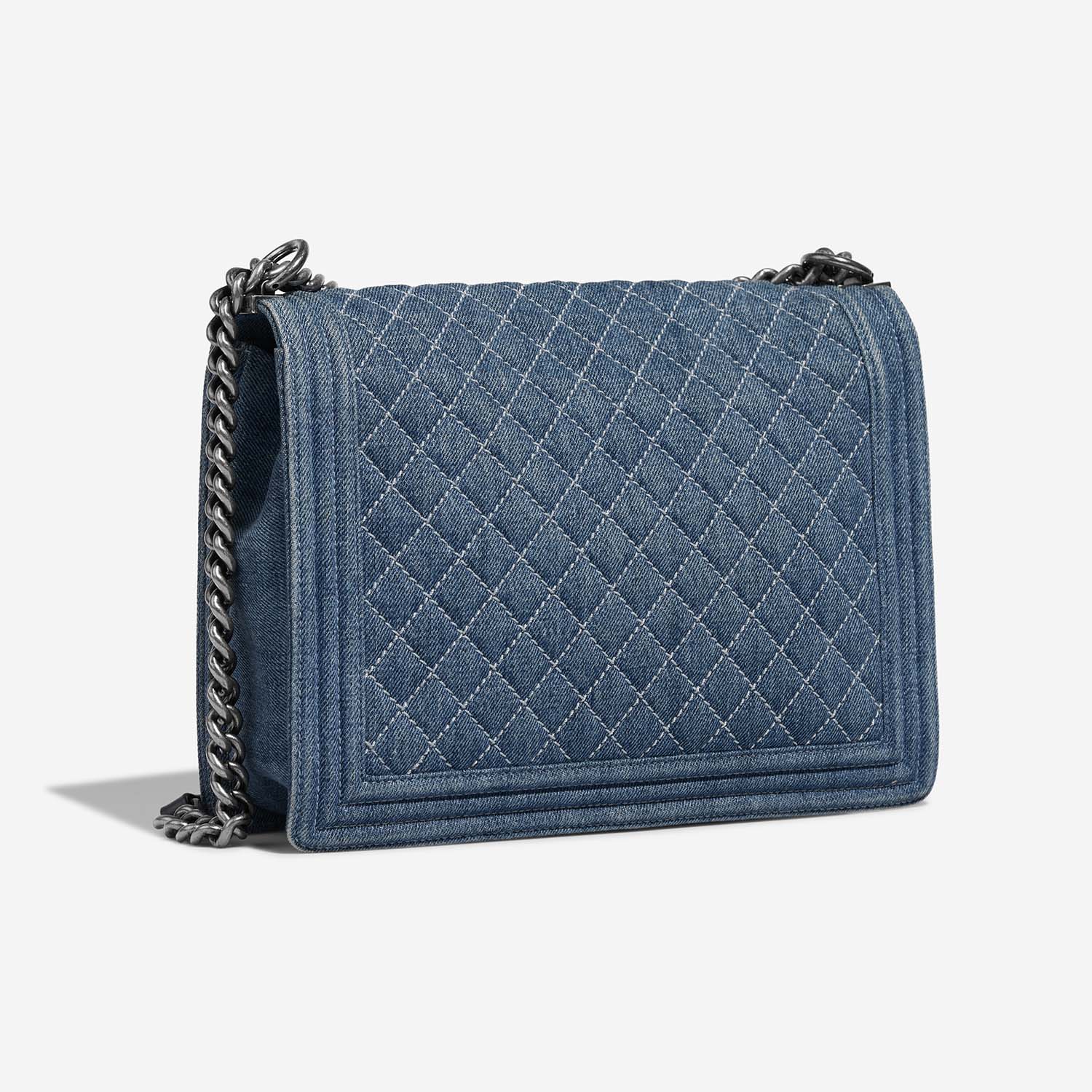 Chanel Boy Large Blue Side Back | Vendez votre sac de créateur sur Saclab.com