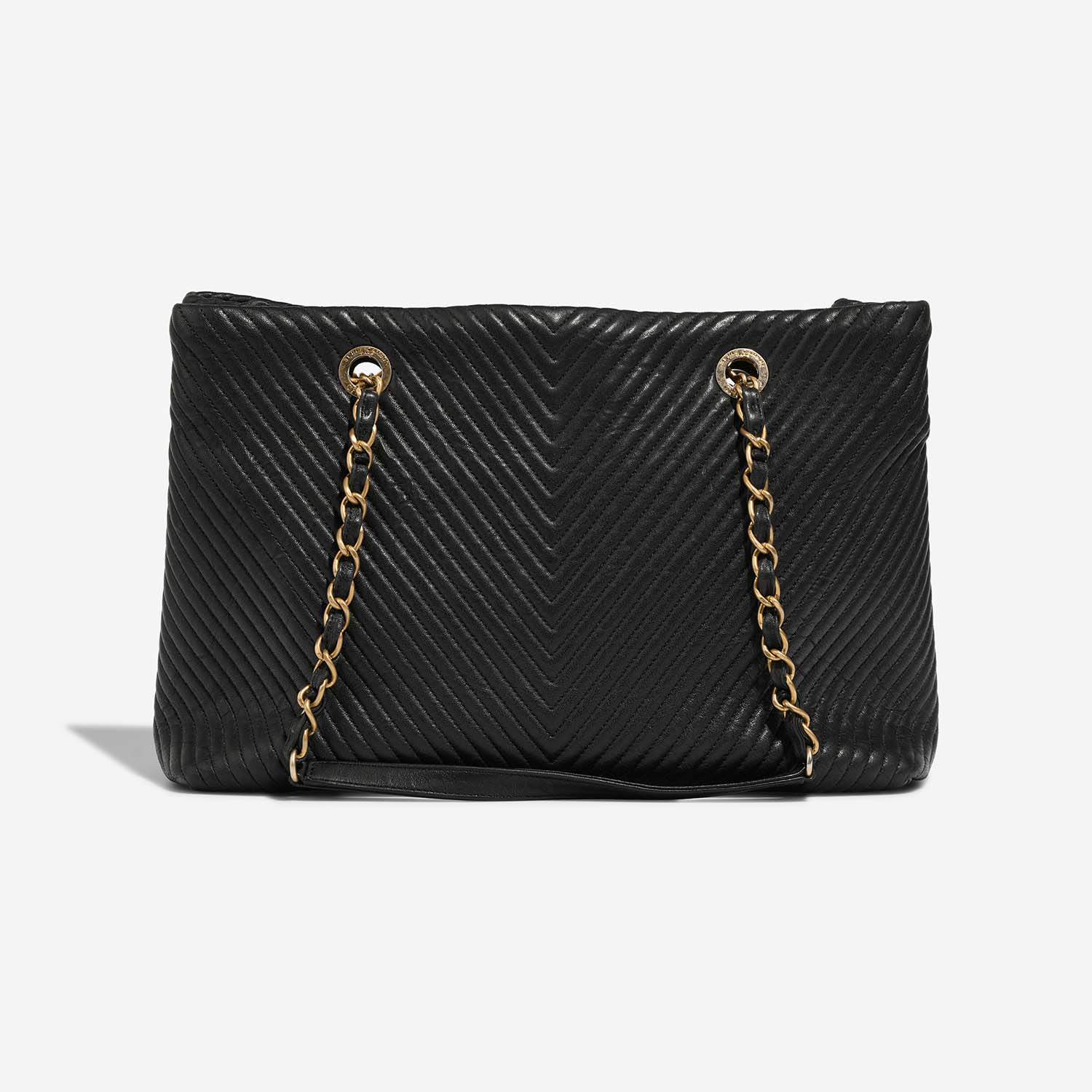 Chanel GST Large Black Back  | Sell your designer bag on Saclab.com
