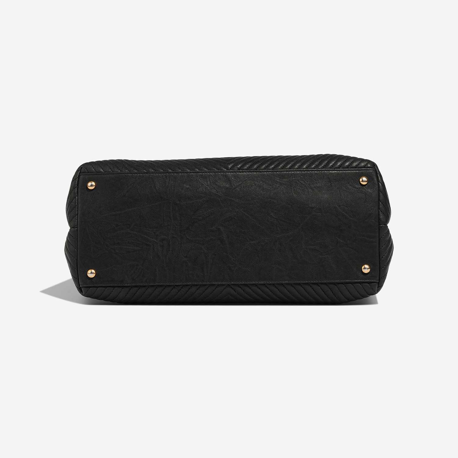 Chanel GST Large Black Bottom  | Sell your designer bag on Saclab.com