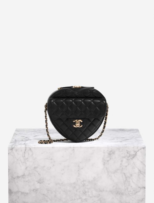 Chanel TimelessHeart Medium Black Front  | Sell your designer bag on Saclab.com