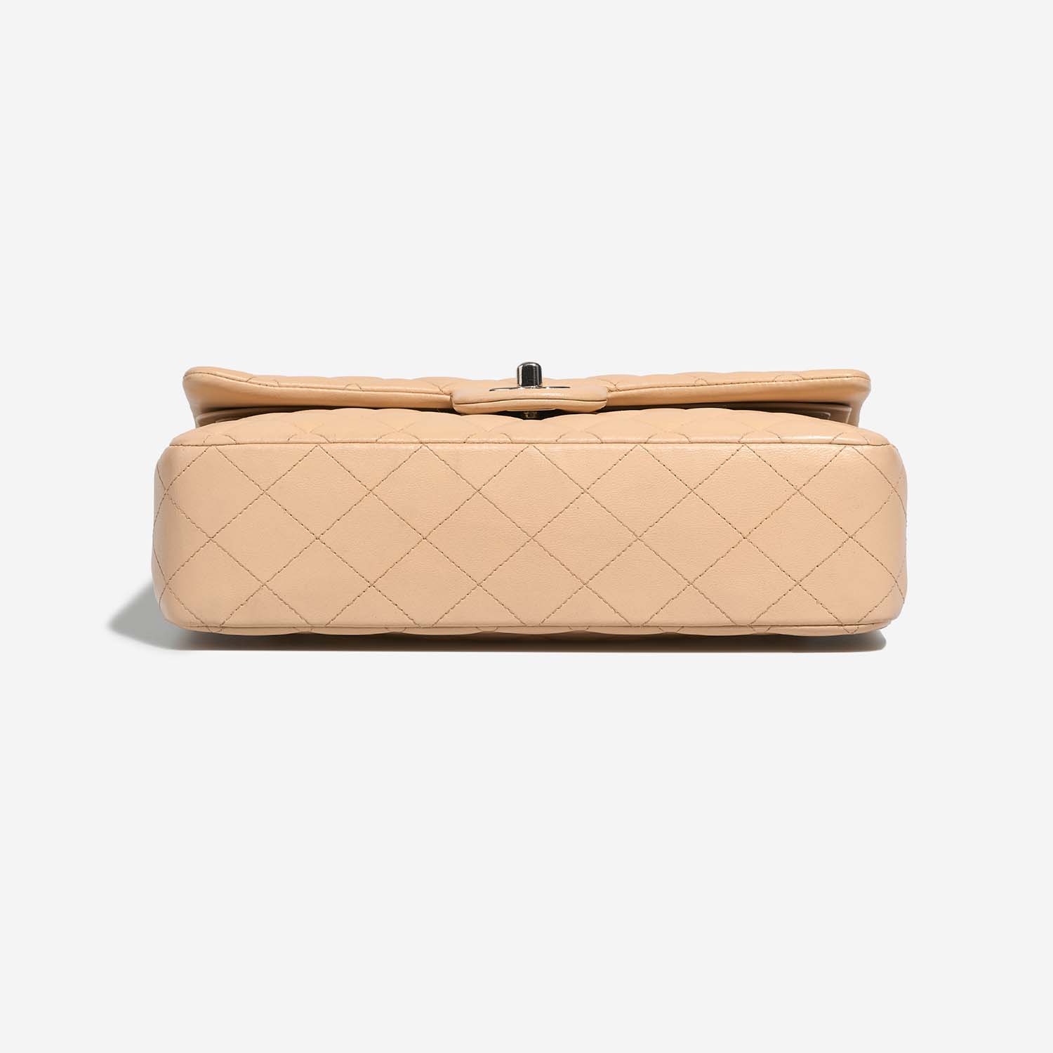 Chanel Timeless Medium Beige Bottom  | Sell your designer bag on Saclab.com