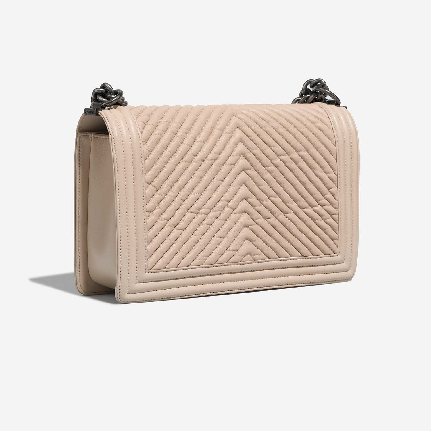 Chanel Boy NewMedium Beige Side Back | Sell your designer bag on Saclab.com
