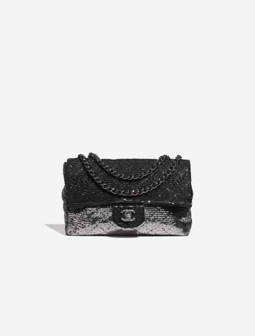 Chanel Timeless Medium Black-Silver Front | Verkaufen Sie Ihre Designer-Tasche auf Saclab.com