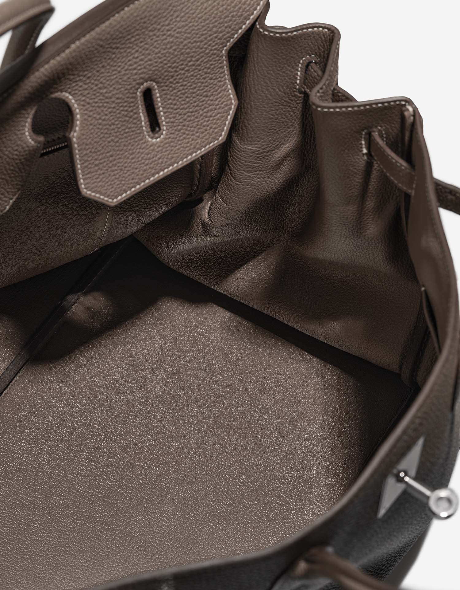 Hermès Birkin 40 Étoupe Inside | Vendez votre sac de créateur sur Saclab.com