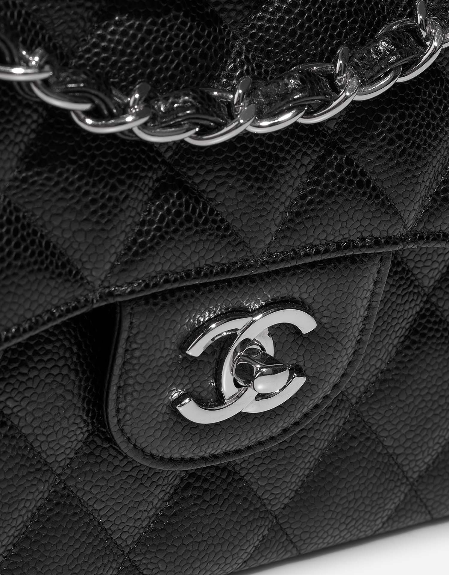 Chanel Timeless Jumbo Black Closing System  | Sell your designer bag on Saclab.com
