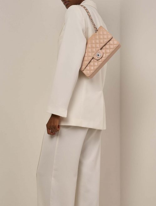 Chanel Timeless Medium Beige on Model | Sell your designer bag on Saclab.com