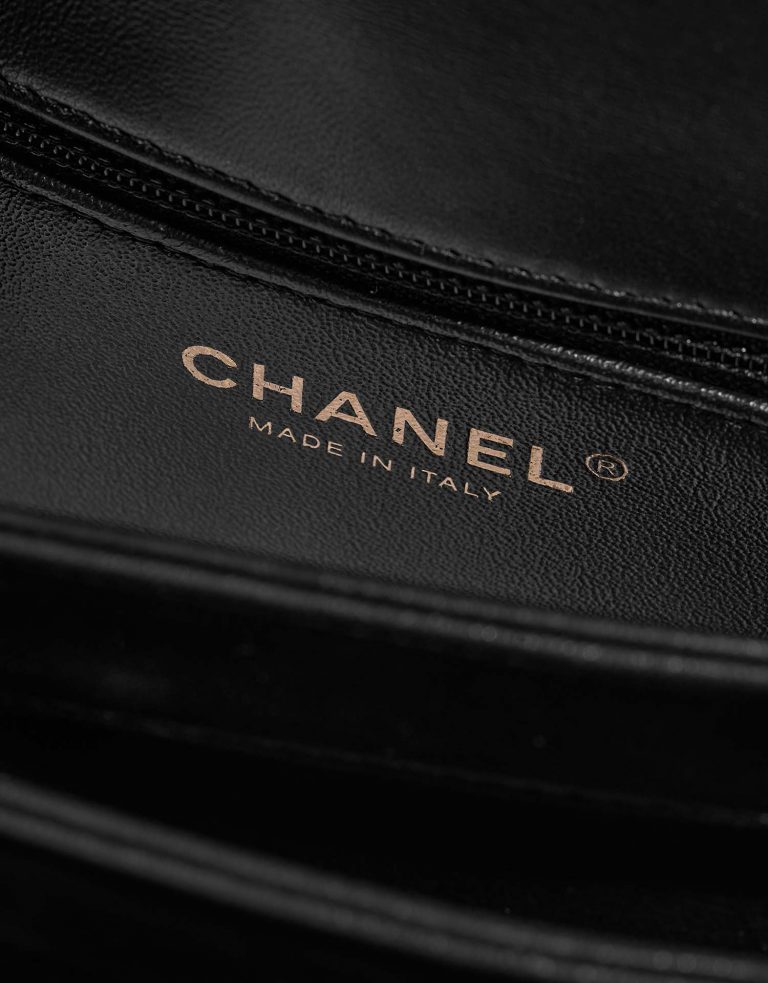 Chanel TrendyCC Medium Black Logo  | Sell your designer bag on Saclab.com