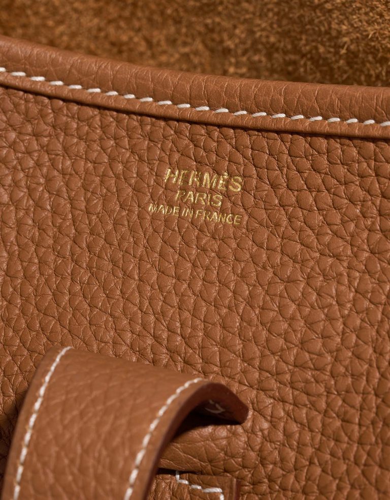 Hermès Evelyne 33 Gold Logo | Vendre votre sac de créateur sur Saclab.com