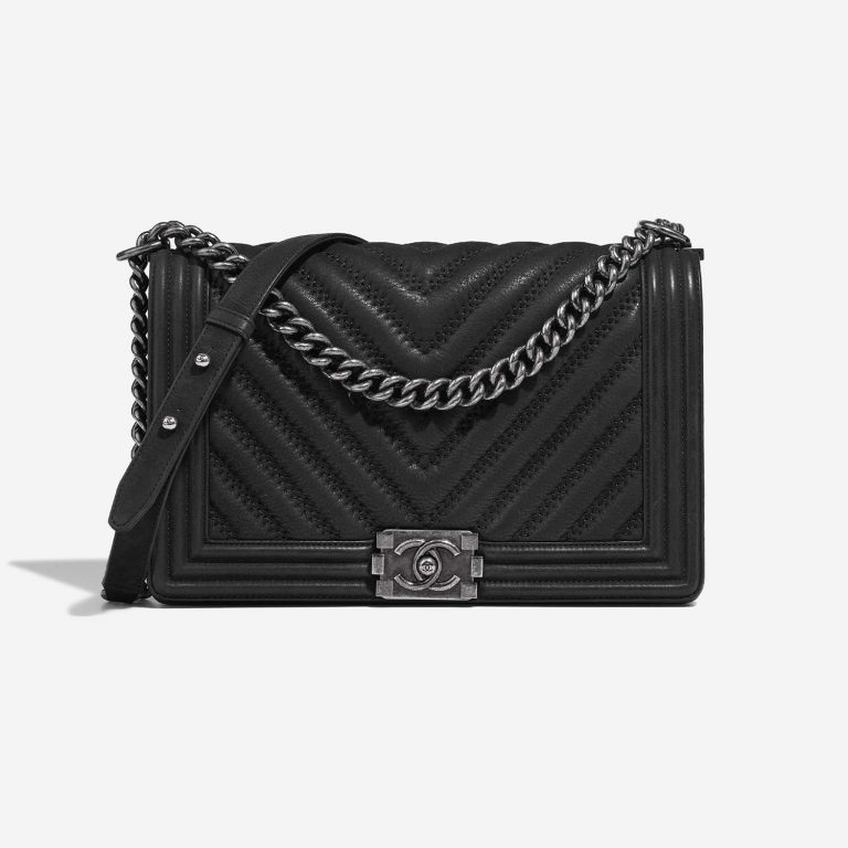 Chanel Boy NewMedium Black Front  S | Sell your designer bag on Saclab.com