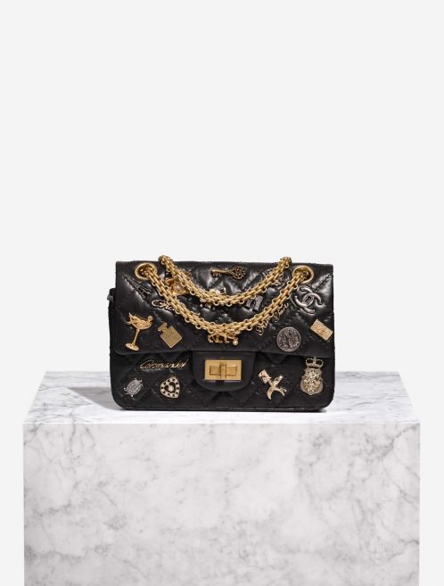 Chanel 255 225 Black Front | Verkaufen Sie Ihre Designer-Tasche auf Saclab.com