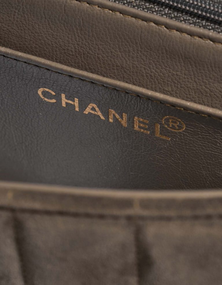 Chanel Diana Medium Taupe Logo  | Sell your designer bag on Saclab.com