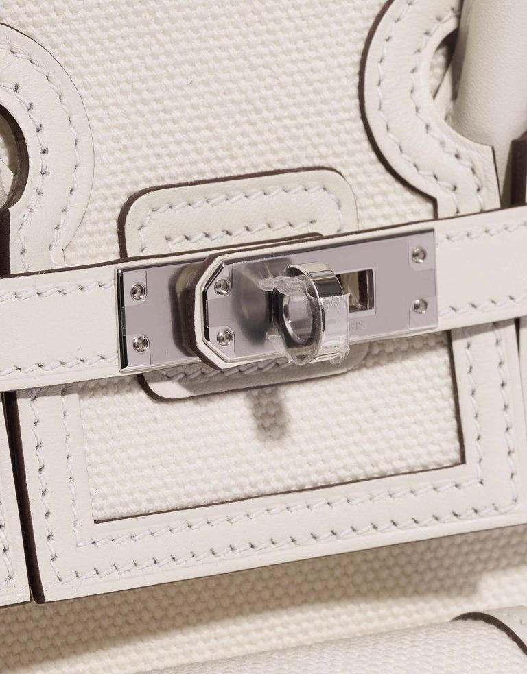 Hermès BirkinCargo 25 Nata Closing System  | Sell your designer bag on Saclab.com