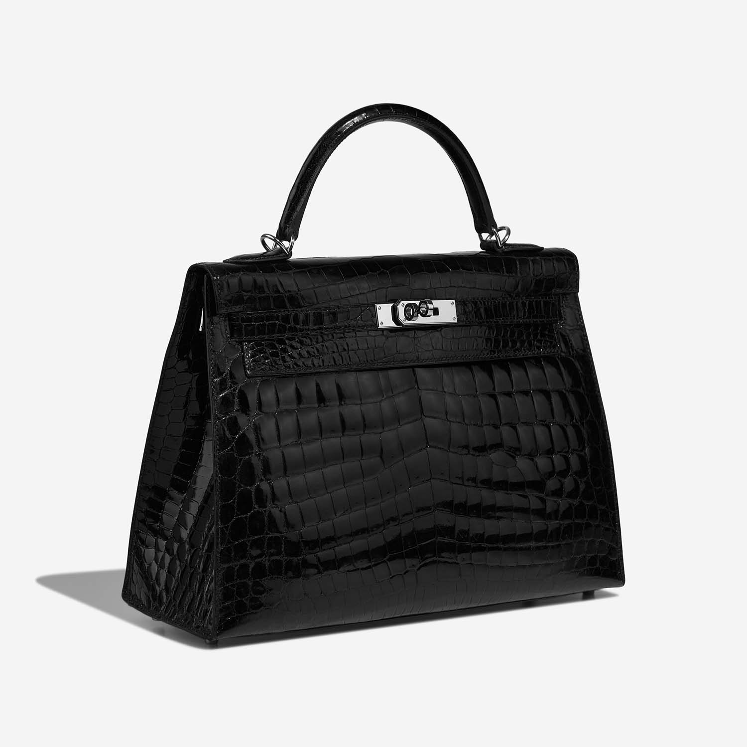 Hermès Kelly 32 Black Side Front | Vendez votre sac de créateur sur Saclab.com