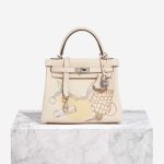 Hermès KellyInAndOut 25 Nata Front | Vendez votre sac de créateur sur Saclab.com