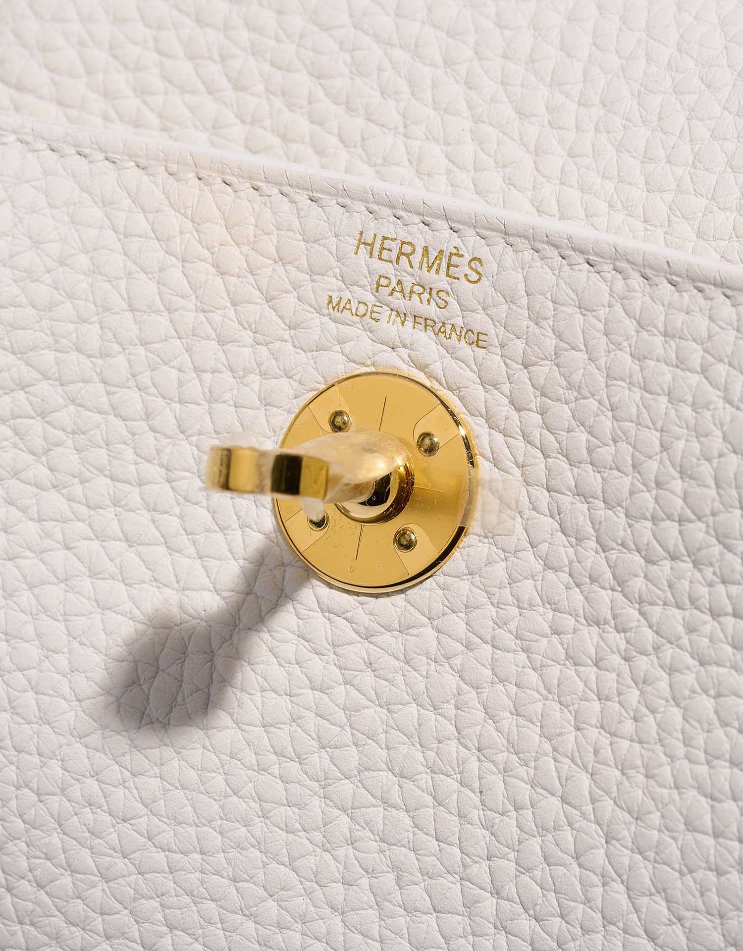 Hermès Lindy Mini NewWhite Logo  | Sell your designer bag on Saclab.com