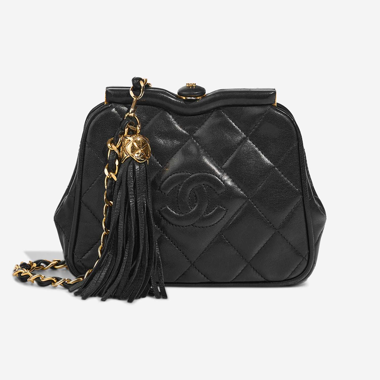 Chanel TimelessBeltBag OneSize Black Front  S | Sell your designer bag on Saclab.com