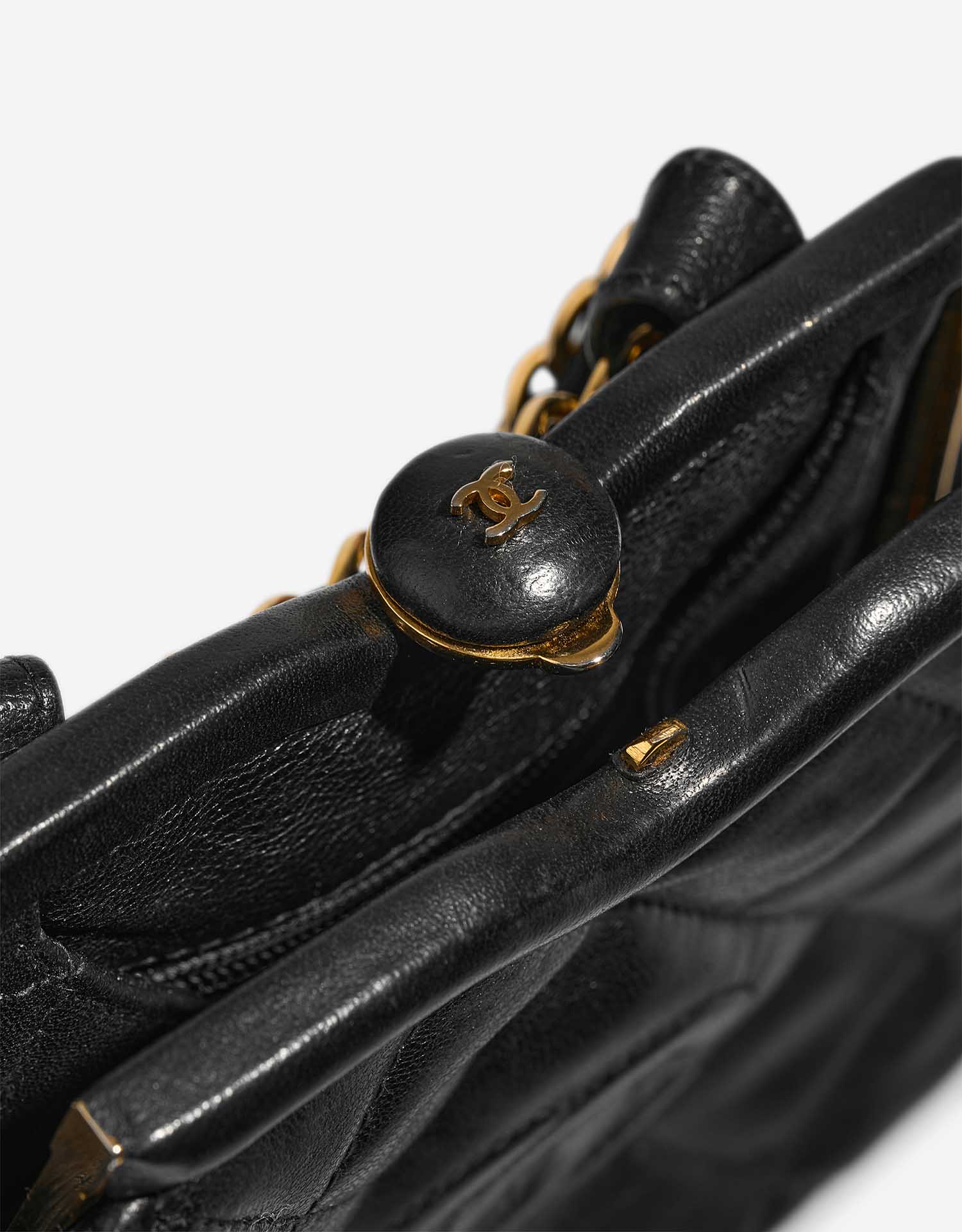 Chanel TimelessBeltBag OneSize Black Verschluss-System | Verkaufen Sie Ihre Designer-Tasche auf Saclab.com