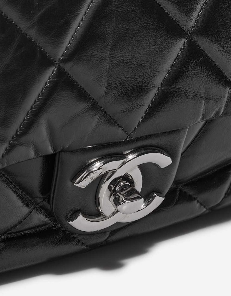 Chanel ExpressBowling Black Closing System  1 | Sell your designer bag on Saclab.com