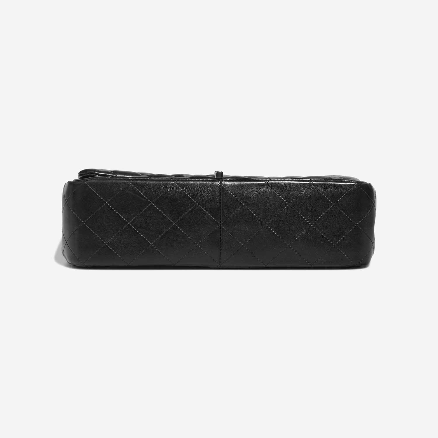 Chanel Timeless Jumbo Black Bottom  | Sell your designer bag on Saclab.com