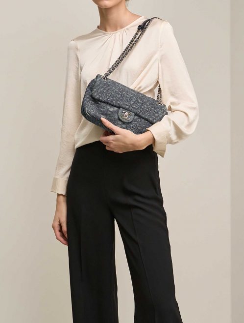 Chanel Timeless Medium Blue on Model | Sell your designer bag on Saclab.com