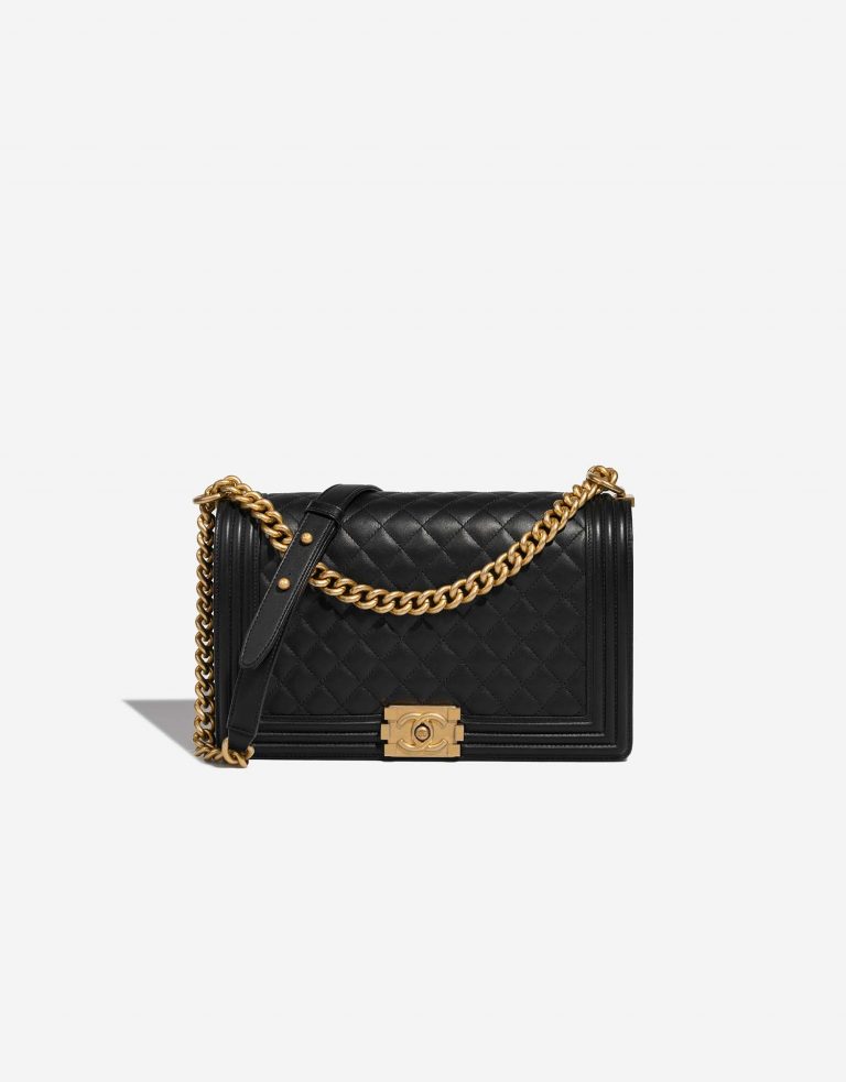 Chanel Boy NewMedium Black Front  | Sell your designer bag on Saclab.com