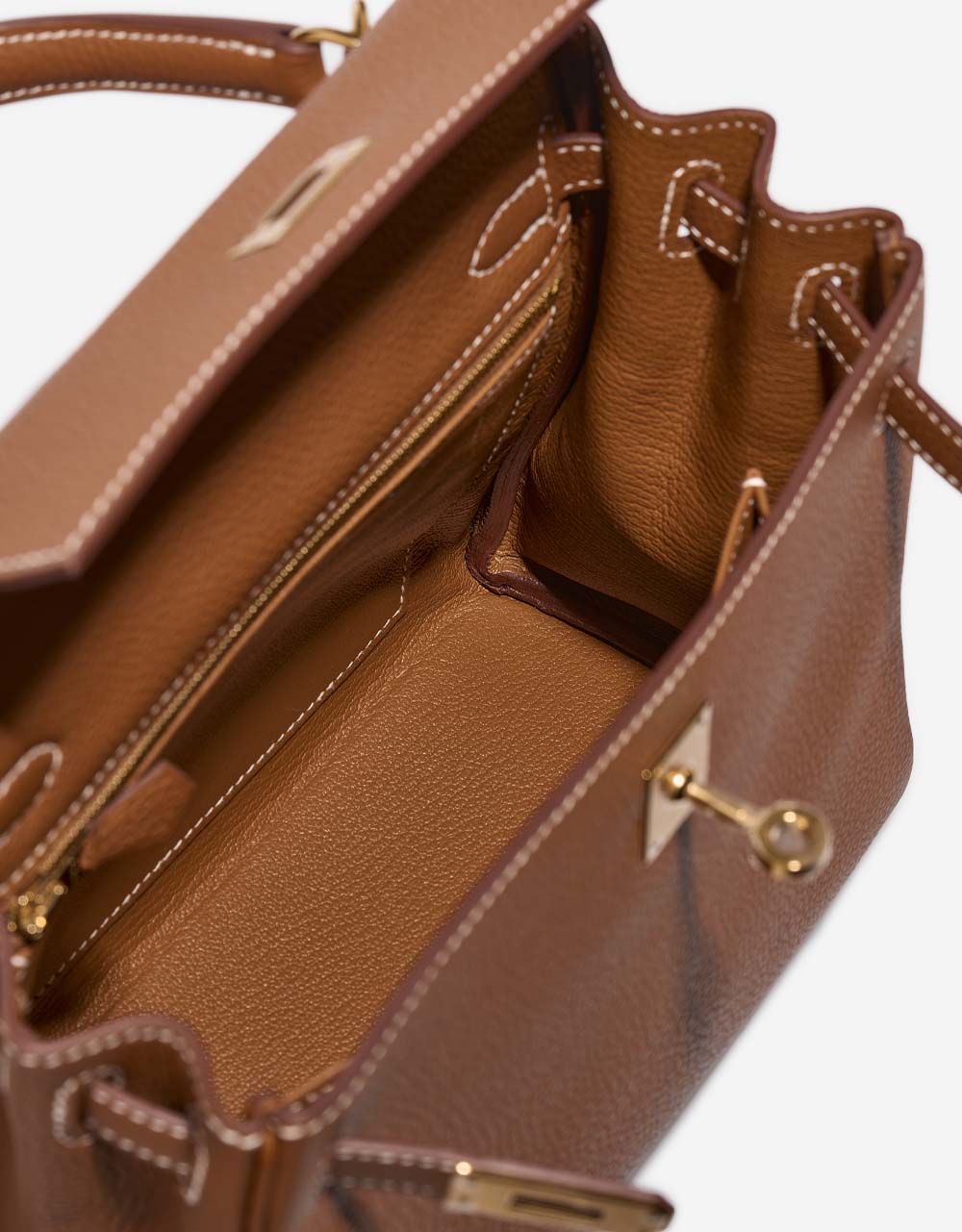 Hermès Kelly 25 Gold Inside  | Sell your designer bag on Saclab.com
