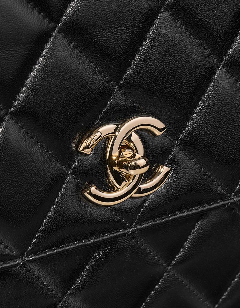 Chanel TrendyCC Large Black Closing System  | Sell your designer bag on Saclab.com