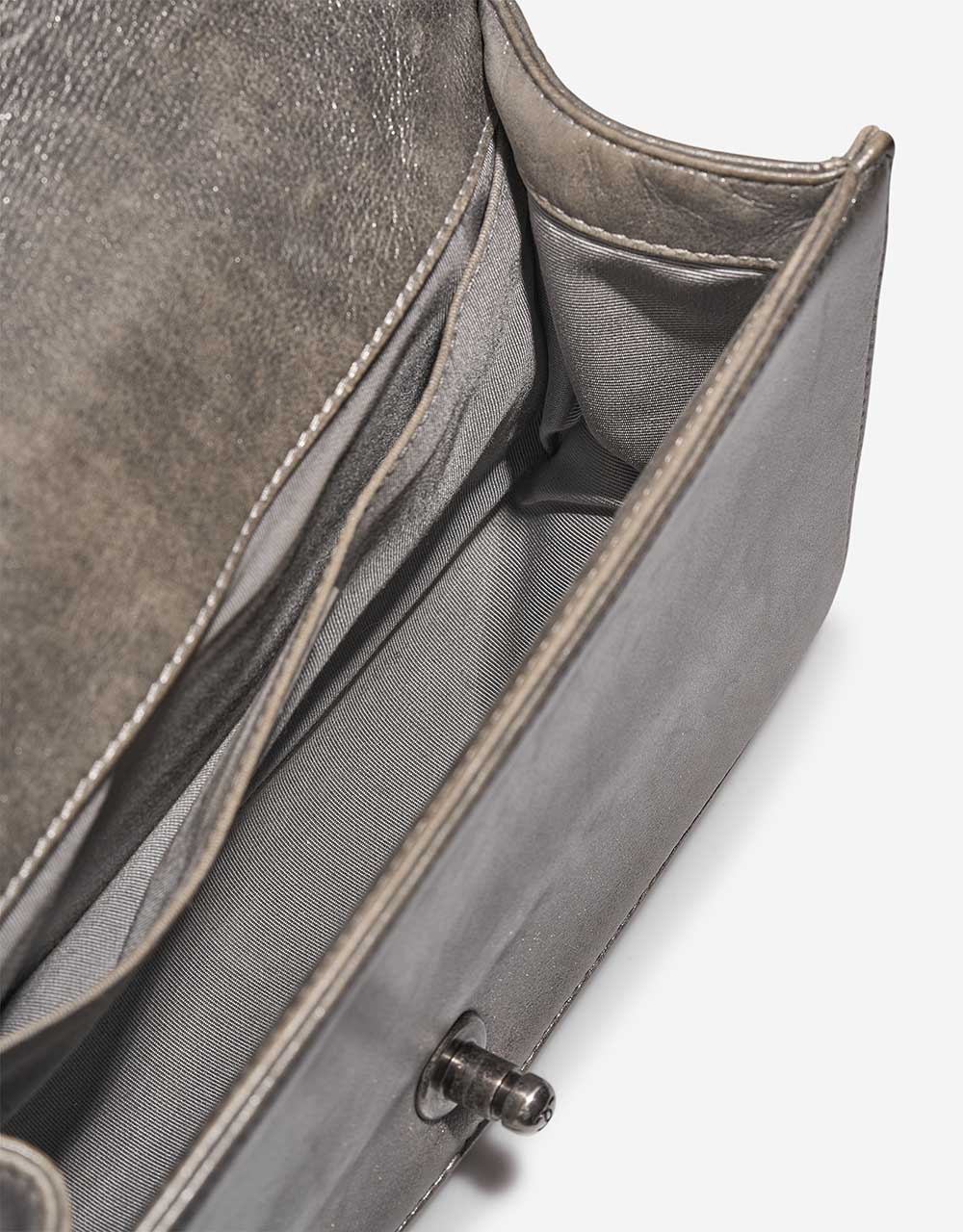 Chanel Boy NewMedium Silver Inside  | Sell your designer bag on Saclab.com