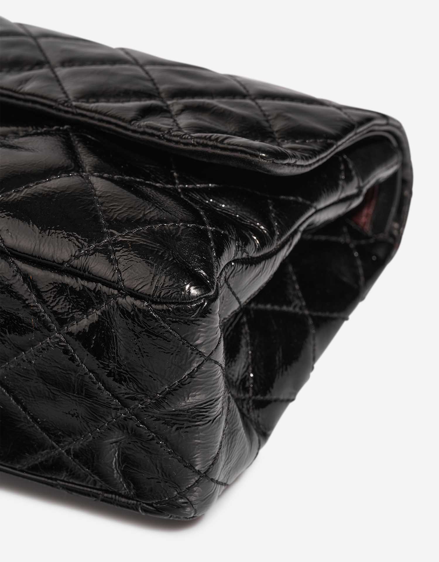 Chanel 255Reissue Noir signes d'usure | Vendez votre sac de créateur sur Saclab.com