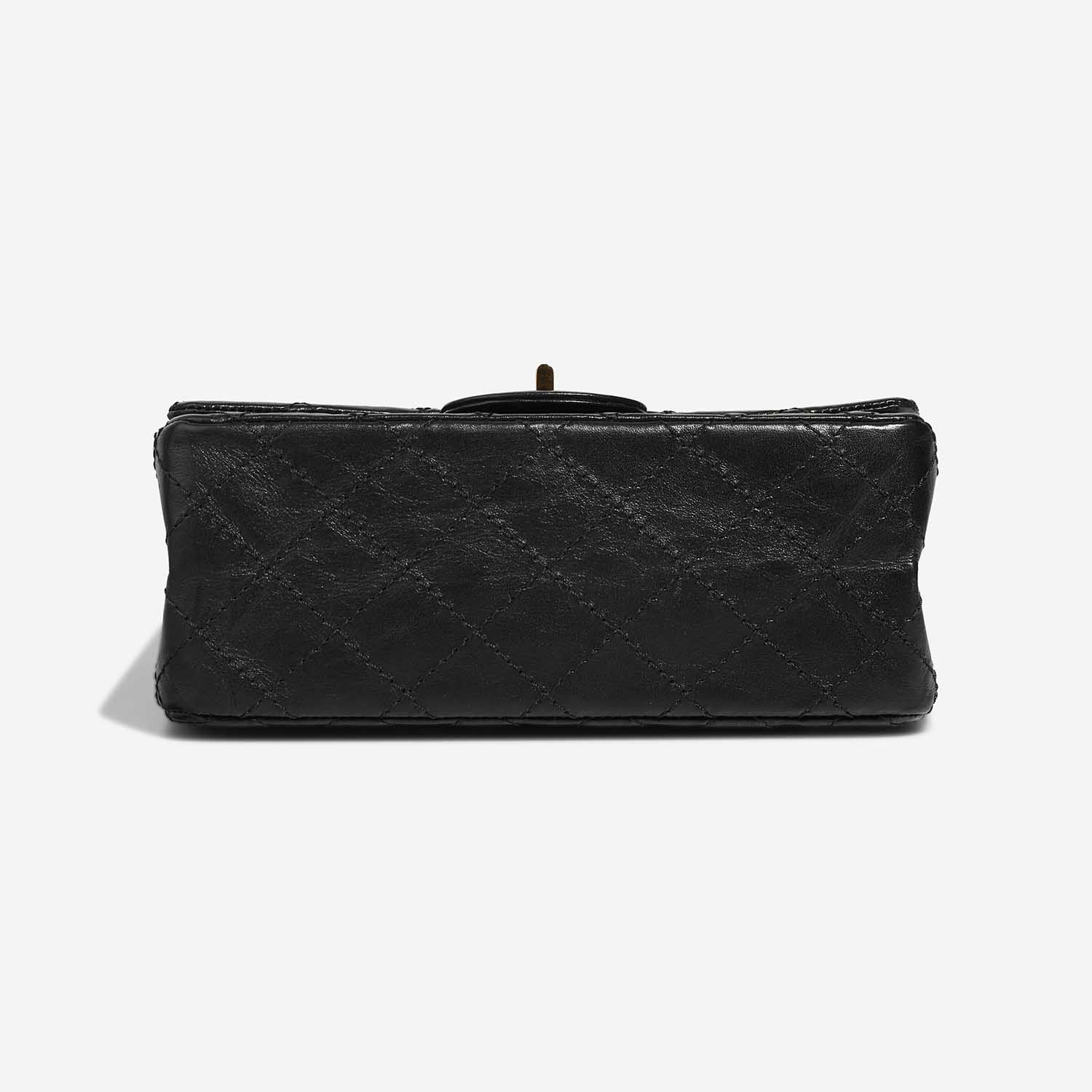 Chanel 255Reissue 224 Black Bottom  | Sell your designer bag on Saclab.com