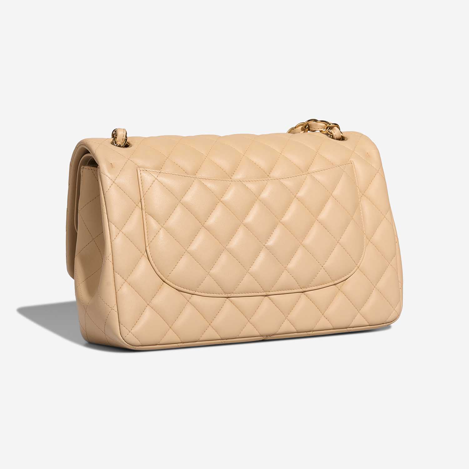 Chanel Timeless Jumbo Beige Side Back | Verkaufen Sie Ihre Designer-Tasche auf Saclab.com