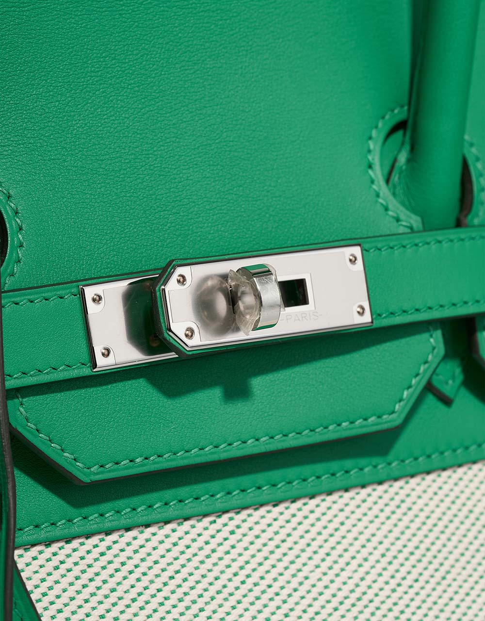 Hermès Birkin 35 Menthe Closing System  | Sell your designer bag on Saclab.com