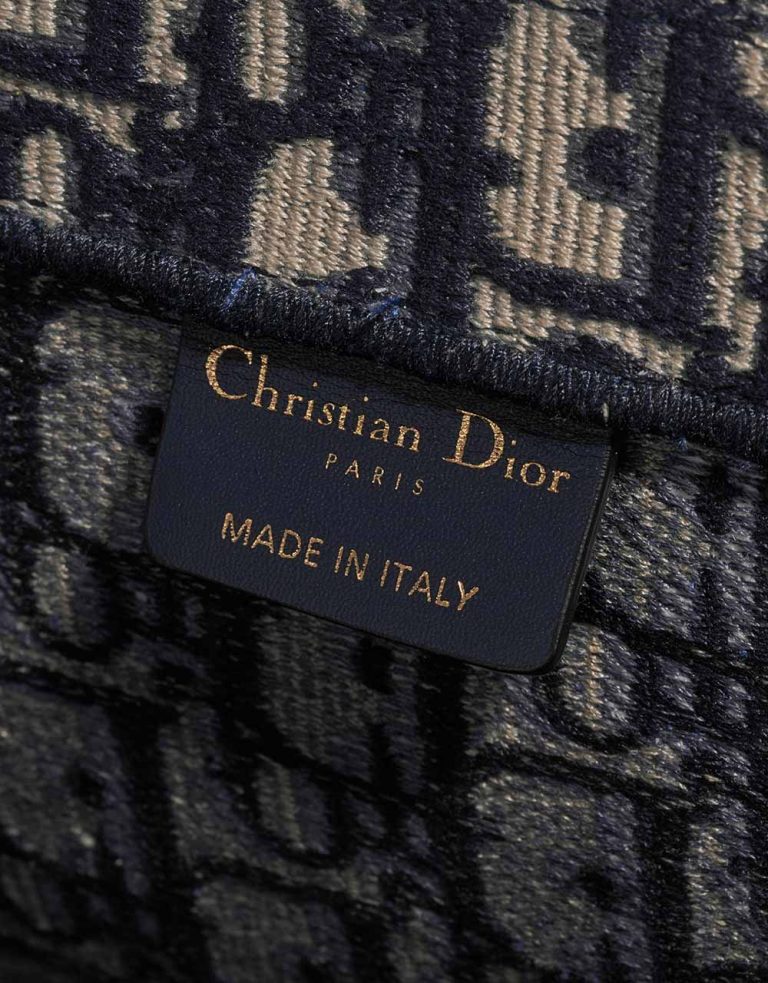 Dior BookTote Large Bleu Logo  | Sell your designer bag on Saclab.com