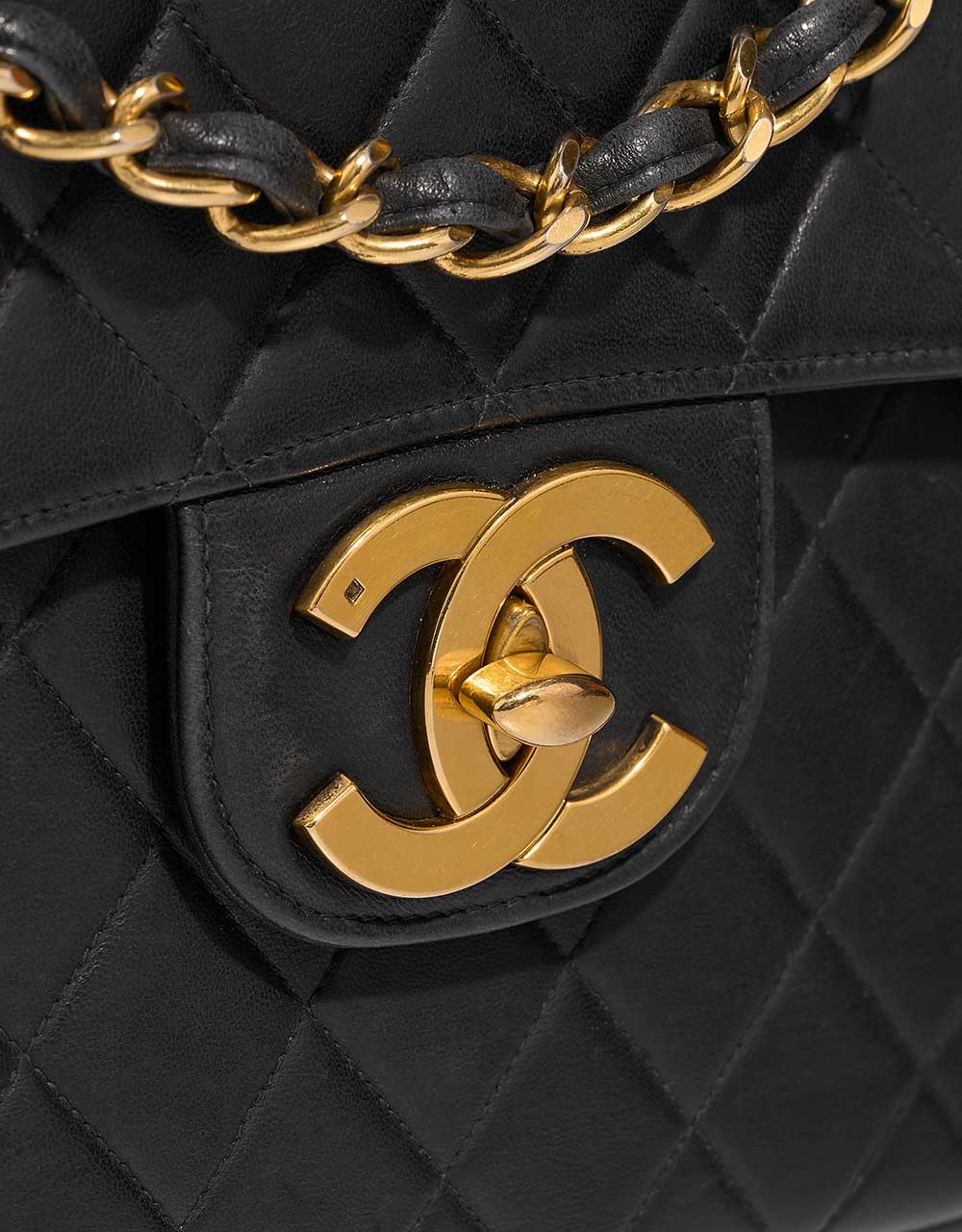 Chanel Timeless Jumbo Black Closing System | Vendez votre sac de créateur sur Saclab.com
