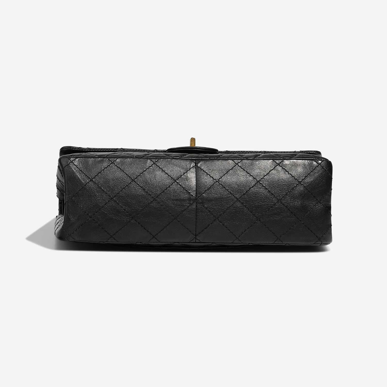 Chanel 255 226 Black Bottom  | Sell your designer bag on Saclab.com
