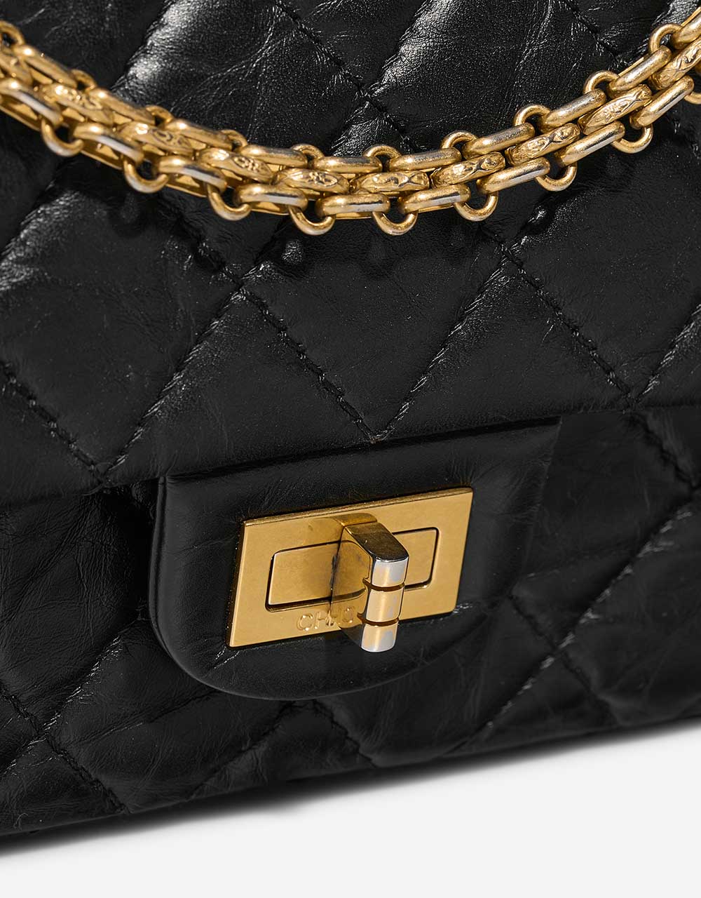 Chanel 255 226 Schwarz Verschluss-System | Verkaufen Sie Ihre Designer-Tasche auf Saclab.com