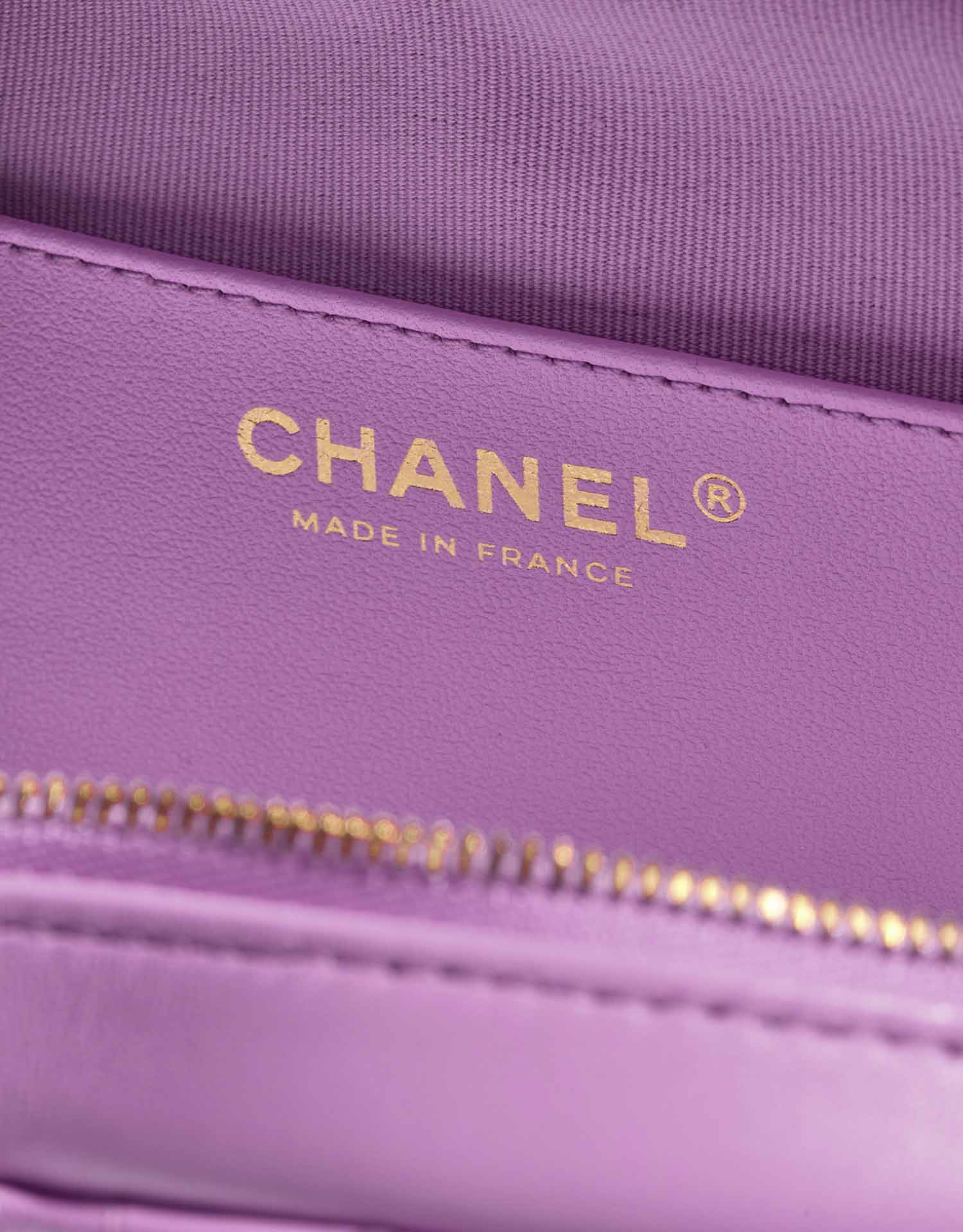 Chanel TimelessHeart Medium Violet Logo  | Sell your designer bag on Saclab.com