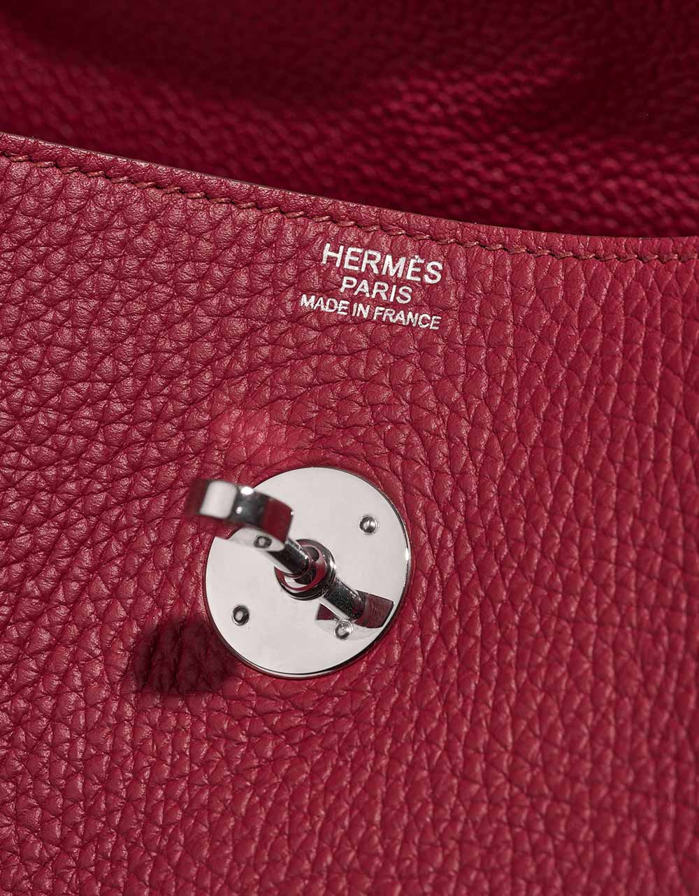 Hermès Lindy 34 Rubis Logo  | Sell your designer bag on Saclab.com