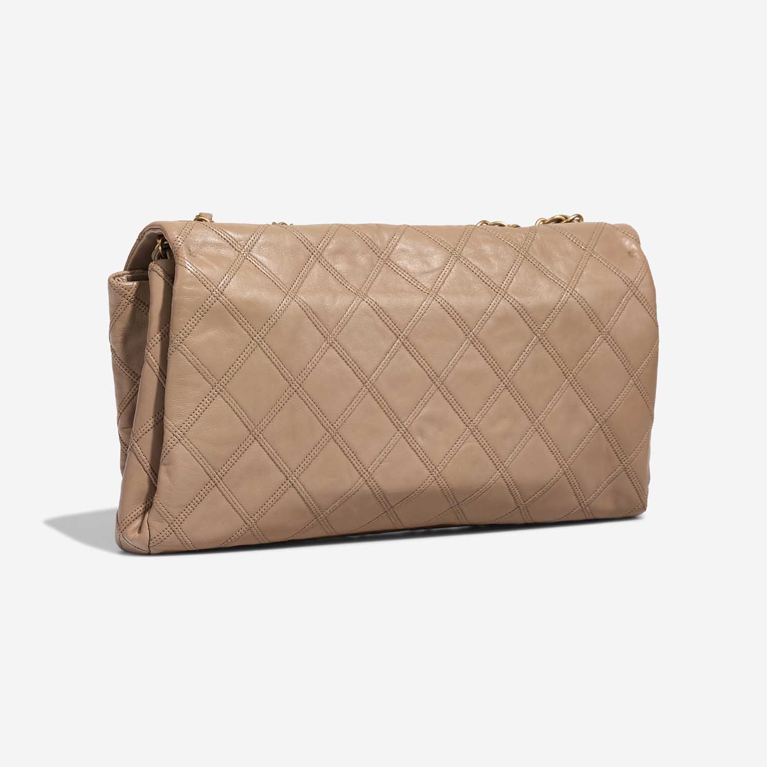 Chanel Timeless Jumbo Beige Side Back | Sell your designer bag on Saclab.com