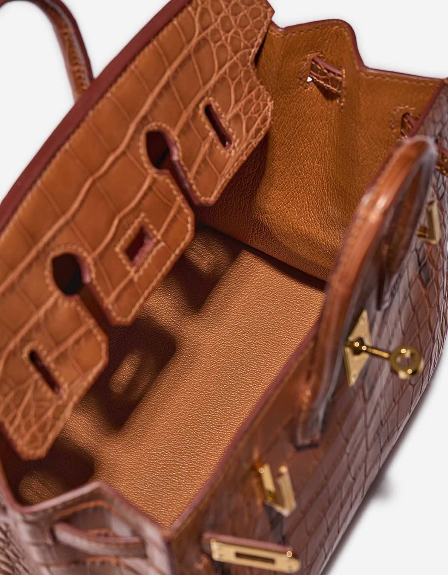 Hermès Birkin 20 Gold Inside  | Sell your designer bag on Saclab.com