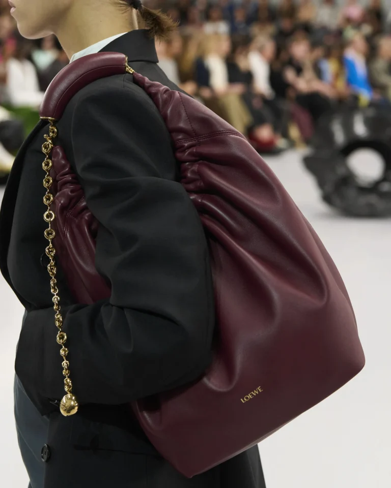 Bag Trends 2024 | Loewe bag